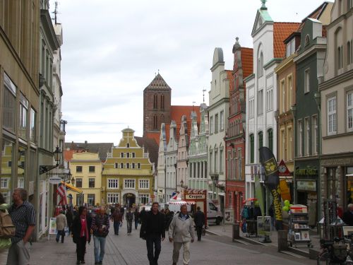 Fussgängerzone und Marienkirche